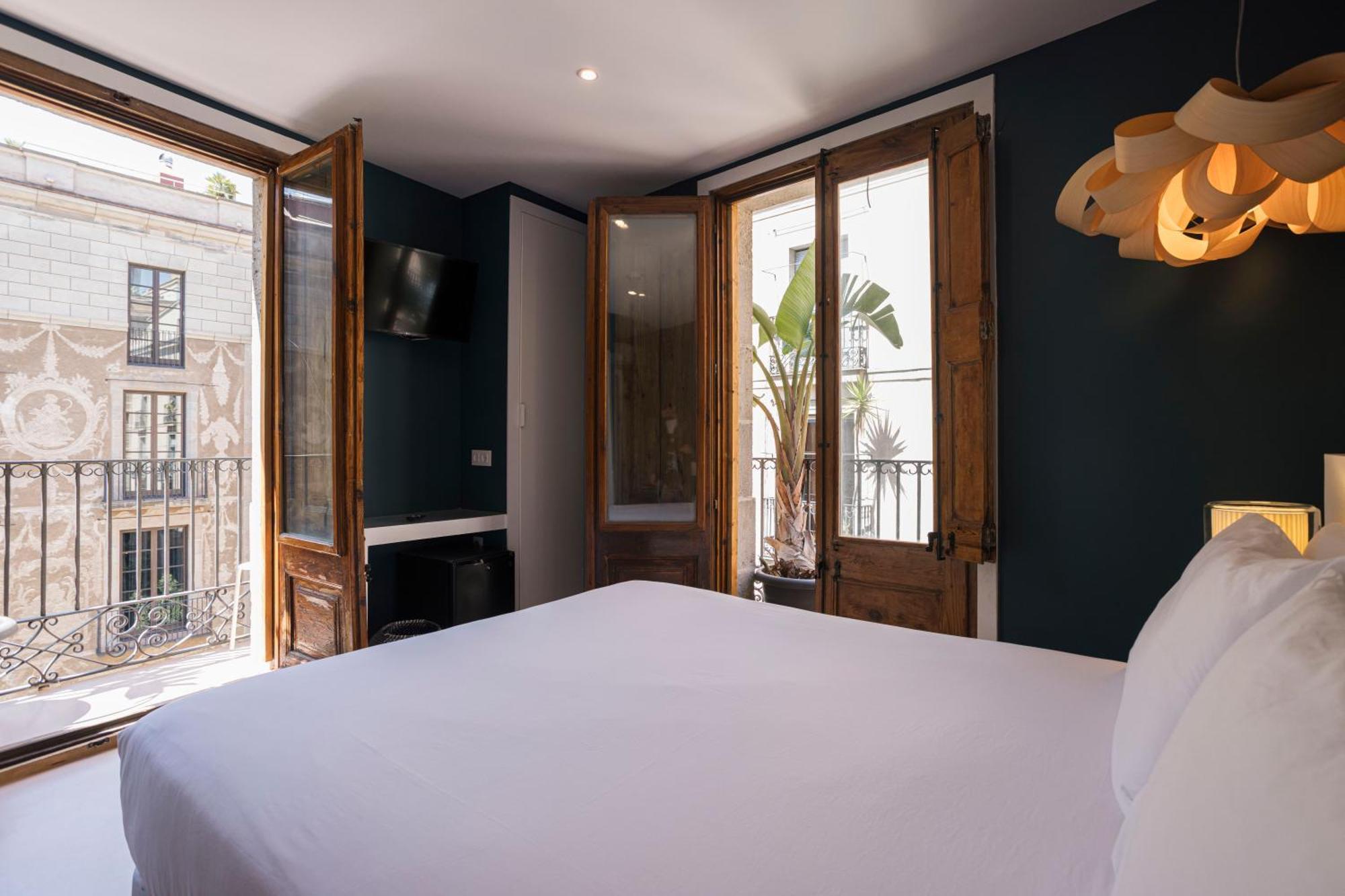 Hostal Sol Y K Barcelona Exterior photo